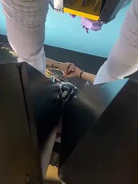 Customizable and immersive: Energize your taste buds and checkout our delicious choice of amateur cams liveshows with excited livestreamers getting their sweet physiques pounded with their beloved vibrating toys.
