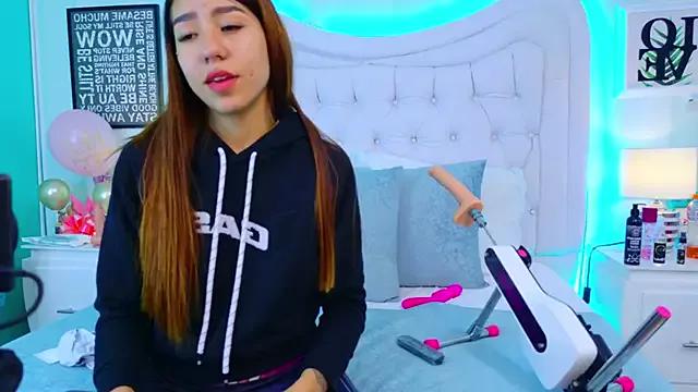 Customizable and immersive: Energize your taste buds and checkout our delicious choice of amateur cams liveshows with excited livestreamers getting their sweet physiques pounded with their beloved vibrating toys.