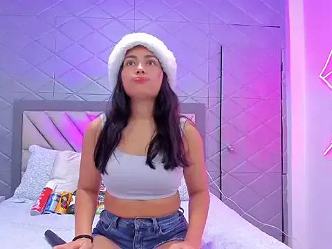 Customizable and immersive: Energize your taste buds and checkout our delicious choice of amateur cams liveshows with excited livestreamers getting their sweet physiques pounded with their beloved vibrating toys.