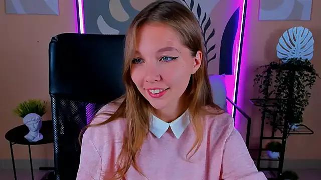 Customizable and immersive: Energize your taste buds and checkout our delicious choice of amateur cams liveshows with excited livestreamers getting their sweet physiques pounded with their beloved vibrating toys.