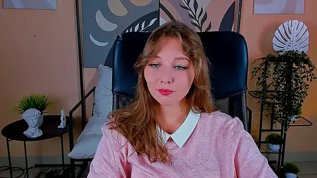 VivianGutierrez from StripChat is Freechat