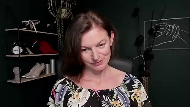 VivianWILD from StripChat