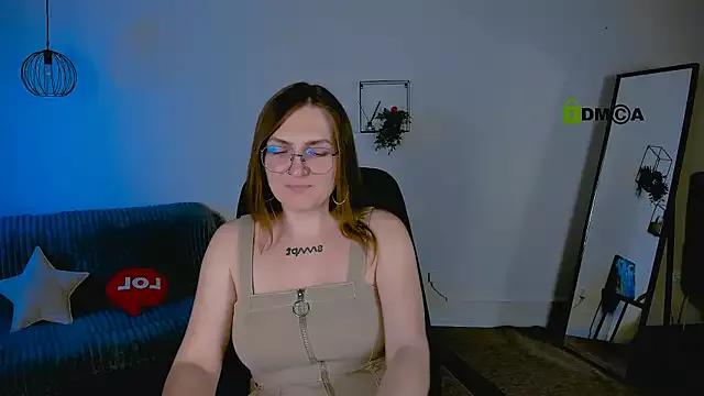 vivienne_dark from StripChat is Freechat