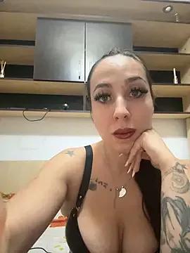 Vogue_crystal from StripChat is Freechat