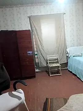 VselenaSun402 from StripChat is Freechat