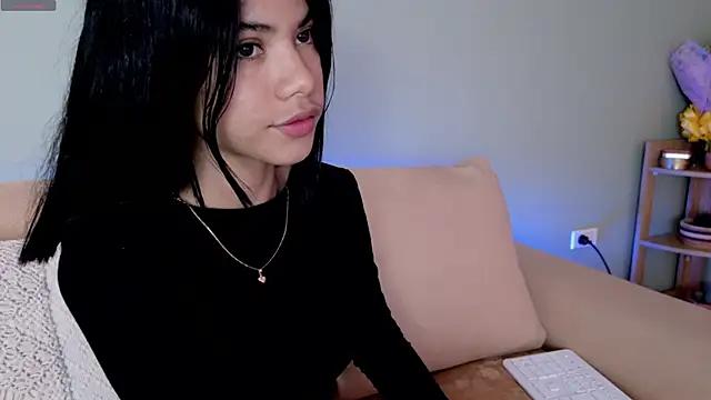 Customizable and immersive: Energize your taste buds and checkout our delicious choice of amateur cams liveshows with excited livestreamers getting their sweet physiques pounded with their beloved vibrating toys.