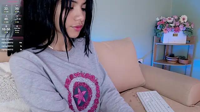 Customizable and immersive: Energize your taste buds and checkout our delicious choice of amateur cams liveshows with excited livestreamers getting their sweet physiques pounded with their beloved vibrating toys.