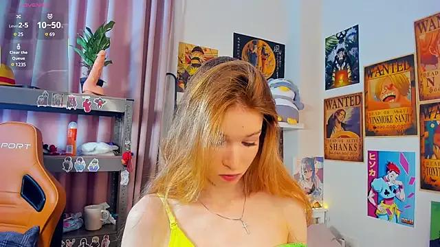 WhisperLure from StripChat is Freechat