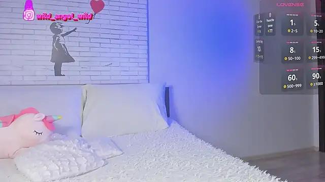 Customizable and immersive: Energize your taste buds and checkout our delicious choice of amateur cams liveshows with excited livestreamers getting their sweet physiques pounded with their beloved vibrating toys.