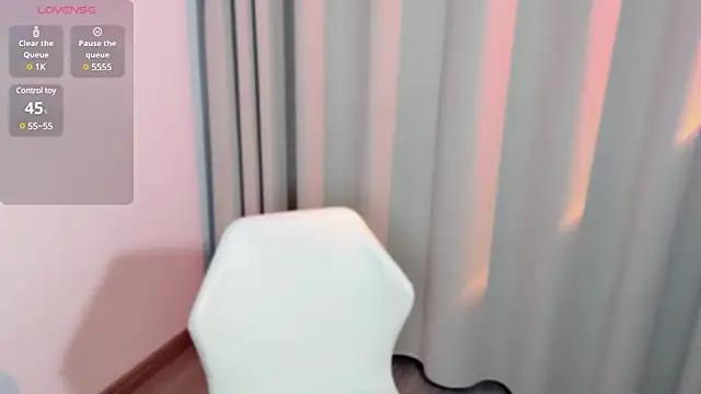 Customizable and immersive: Energize your taste buds and checkout our delicious choice of amateur cams liveshows with excited livestreamers getting their sweet physiques pounded with their beloved vibrating toys.