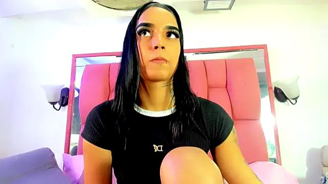 XXVIOLETTAXX from StripChat