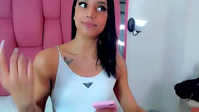 XXVIOLETTAXX from StripChat