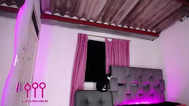 xxx__exotic from StripChat