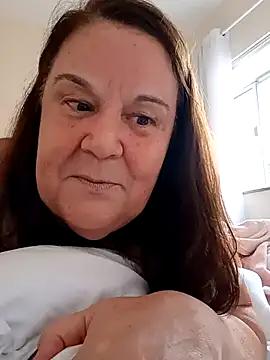 Yaya_Mineira from StripChat