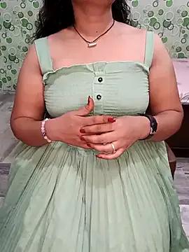 Your-Yashika from StripChat is Freechat