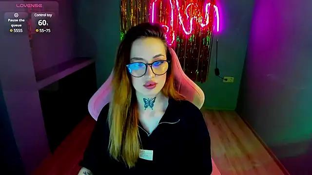 Customizable and immersive: Energize your taste buds and checkout our delicious choice of amateur cams liveshows with excited livestreamers getting their sweet physiques pounded with their beloved vibrating toys.