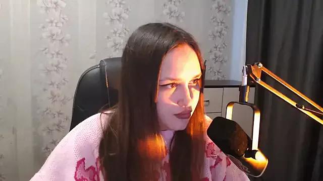 YourCuteMia from StripChat is Freechat