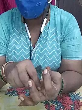 yours-kavaya from StripChat is Freechat