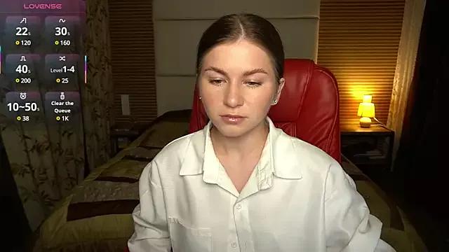 YoursGirlAlice from StripChat is Freechat