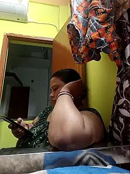 Photos of yourssoumi from StripChat is Freechat