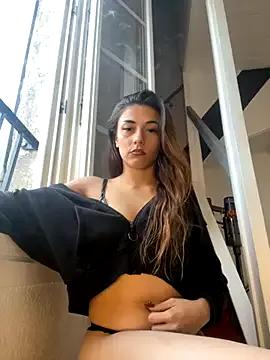 Zakiralove from StripChat is Freechat