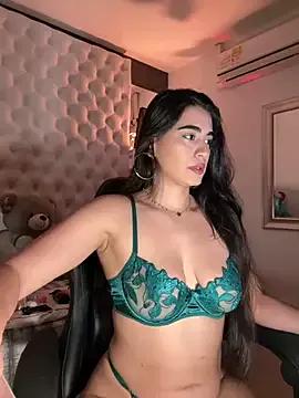 Customizable and immersive: Energize your taste buds and checkout our delicious choice of amateur cams liveshows with excited livestreamers getting their sweet physiques pounded with their beloved vibrating toys.