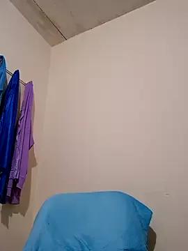 Zaralu_ from StripChat is Freechat