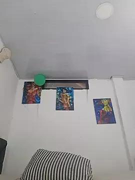 zoe_stp_latina from StripChat is Freechat