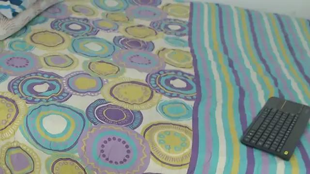 zoe_stp_latina from StripChat is Freechat