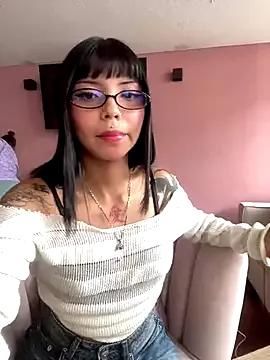 ZoeRaven_Pink from StripChat is Freechat
