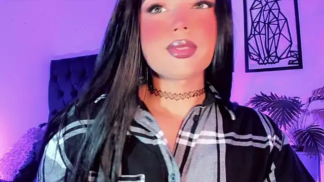 Zz_hornysTS_ from StripChat is Freechat