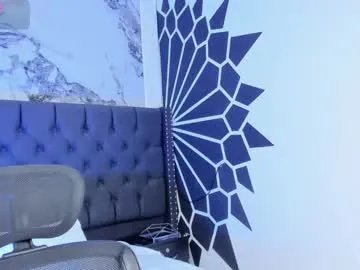 jacobrobeerts — GOAL: hard cock against your face [44 tokens remaining] I want to explode my cum for you #monstercock #straight  #cum #machine #bigcock