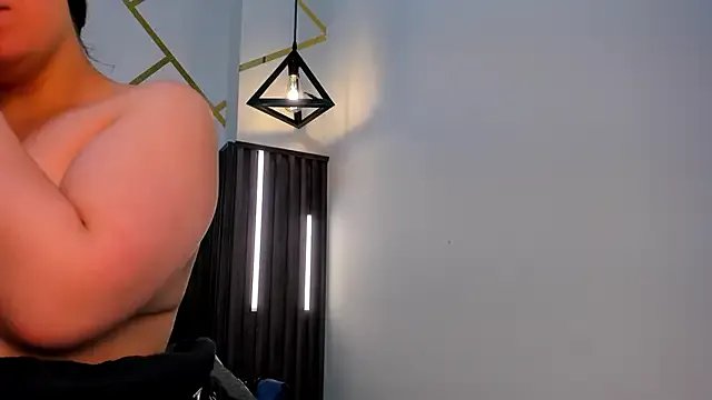 _rebecca1 on StripChat