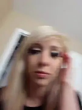 AmethystFoxx on StripChat