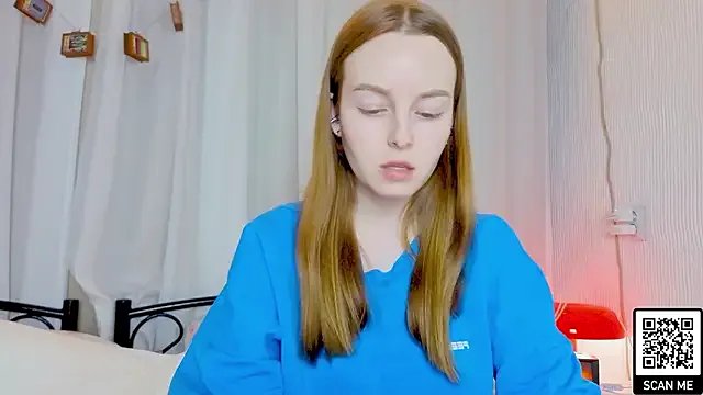 StripChat bae_cake_ is Freechat bae_cake_ — naked back tease