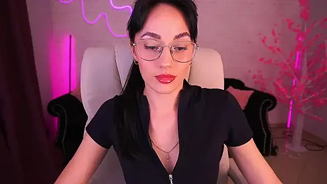 EviLune on StripChat