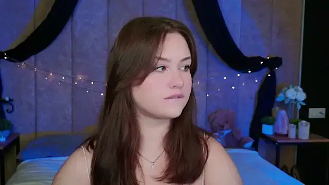 Kendra_Parlow on StripChat