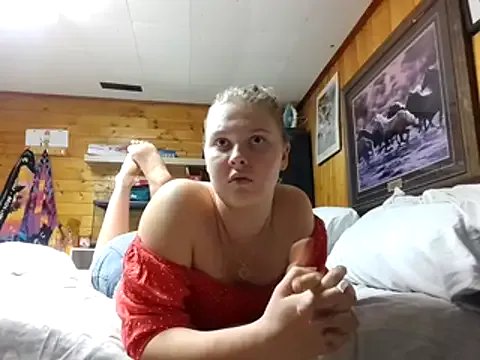 Ryan_and_Aurora on StripChat