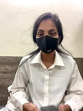 Sandhya_77 on StripChat