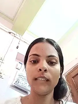 Sandhya_77 on StripChat
